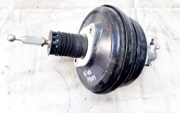 Volkswagen PASSAT B5 Brake booster 4b3612105 j49j