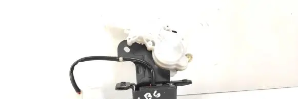 Mazda 3 I Tailgate/trunk/boot lock/catch/latch