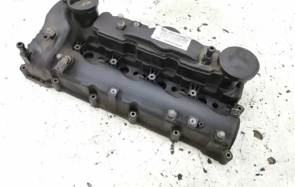 Hyundai Santa Fe Rocker cam cover D4HBBU518950 D4HBGU51895Q