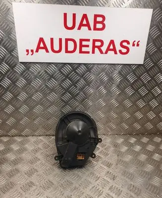 Audi A4 S4 B5 8D Heater fan/blower 8D1820021 740221233F
