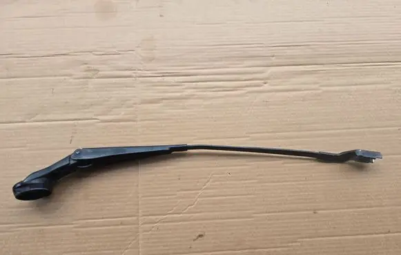 Citroen C4 Grand Picasso Front wiper blade arm 9676367780