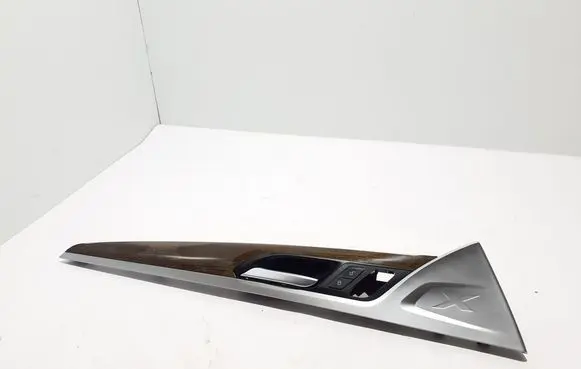 BMW X3 G01 Front door trim bar 7410289