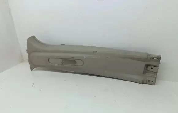 Mercedes-Benz Citan W415 (B) pillar trim (top) 8200419443
