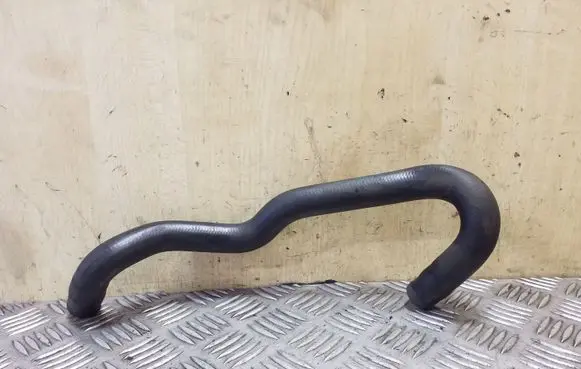 BMW X5 E53 Engine coolant pipe/hose 64218383709