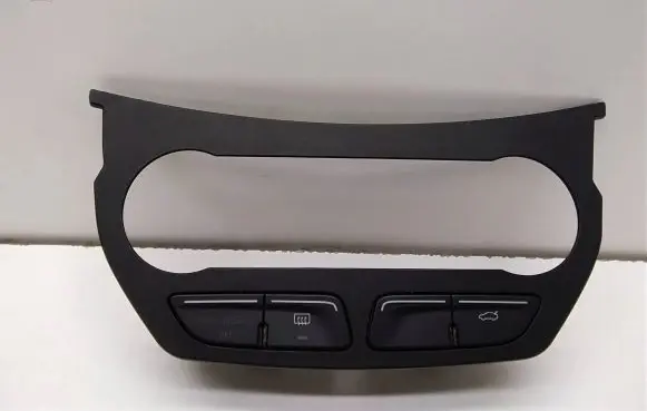 Tailgate opening switch