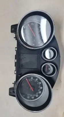 Opel Insignia A Speedometer (instrument cluster) 769166