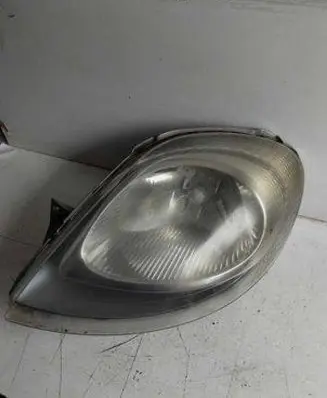 Opel Vivaro Headlight/headlamp 7700311371 89005567 91165719