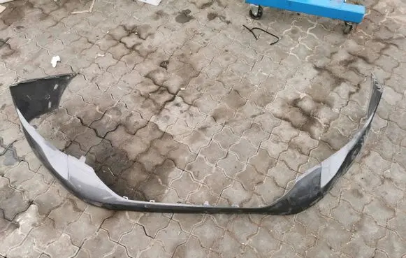 Peugeot Partner Front bumper upper radiator grill 9816754277 99899789