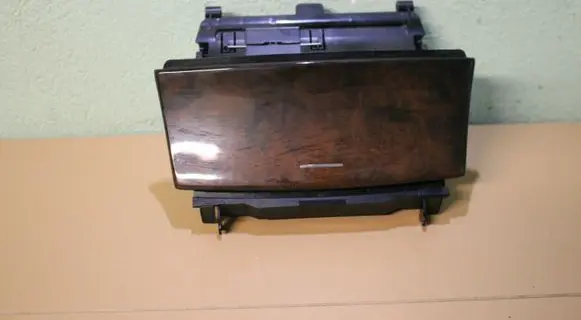 Mercedes-Benz C W203 Car ashtray a2036805250