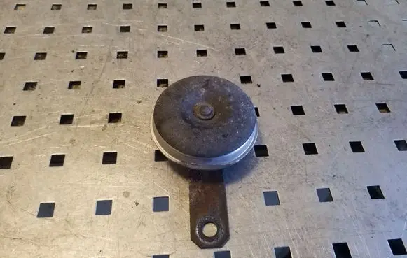 Subaru Outback Horn signal