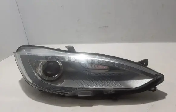 Tesla Model S Headlight/headlamp 6005911