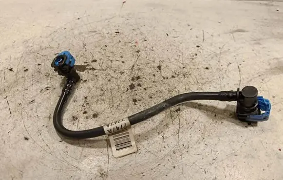 Opel Insignia B Fuel line pipe 23157747 GMW15986 495181471