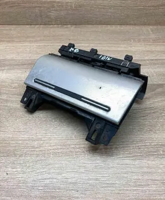 Audi A4 S4 B7 8E 8H Car ashtray 8E0857951H