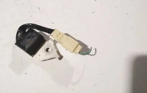 Toyota Avensis T250 Sensor 0008088002