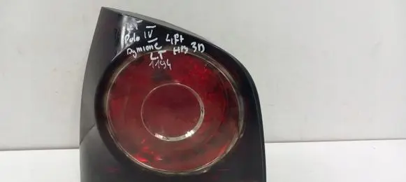 Volkswagen Polo IV 9N3 Rear/tail lights