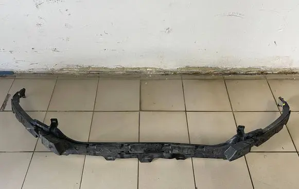 Jaguar E-Pace Front bumper mounting bracket J9C3-17E778
