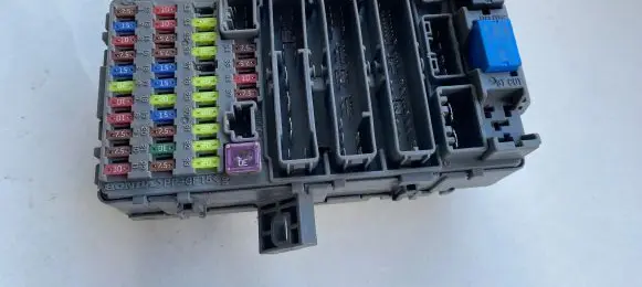 Honda CR-V Fuse module 37091LM