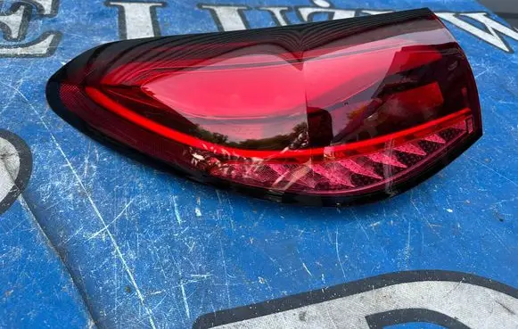 Rear/tail lights