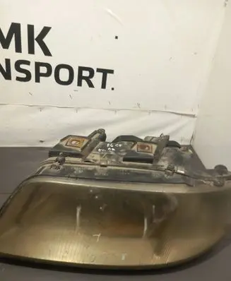 Audi A6 S6 C5 4B Headlight/headlamp 279401