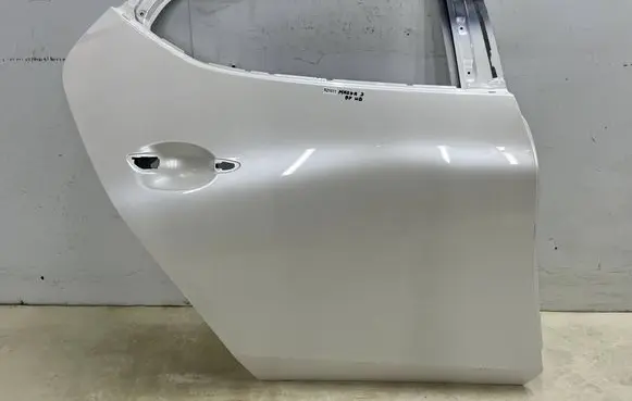 Mazda 3 Rear door BDMT72010