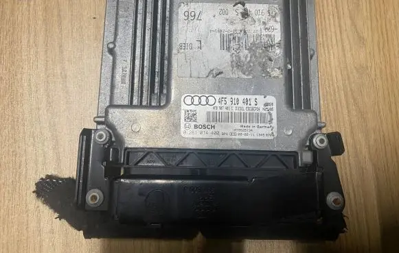 Audi A6 S6 C6 4F Engine control unit/module 4F5910401S 0281014400