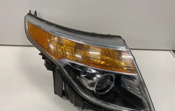 Ford Explorer Headlight/headlamp BB5313005C BB5313005 BB5313005AD