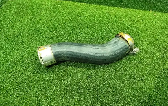 KIA Stonic Intercooler hose/pipe 2825307300