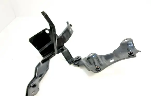 Toyota RAV 4 (XA40) Other engine bay part