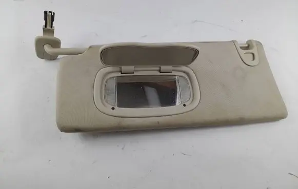 Jeep Cherokee Sun visor 05108114AA 05108113AA