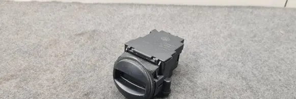 BMW 5 E60 E61 Ignition lock 6954722
