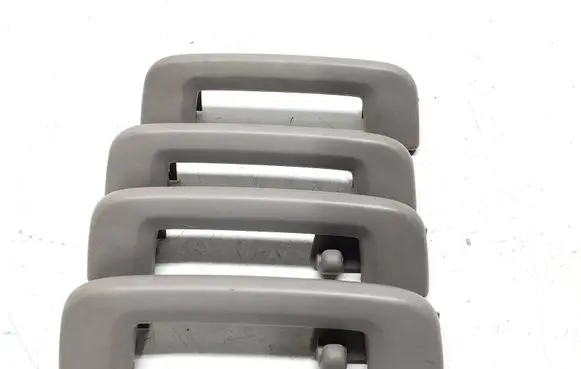 Volvo V60 A set of handles for the ceiling 
