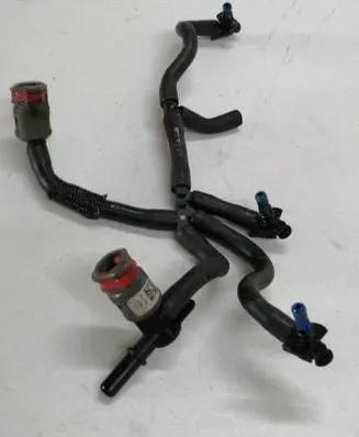 Nissan Qashqai Fuel return line/hose 166712745R