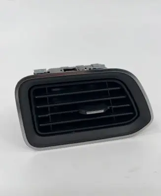 Renault Master III Dashboard side air vent grill/cover trim 687505442R 687501519R