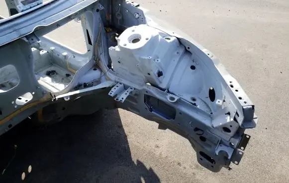 Volvo XC90 Front side member 