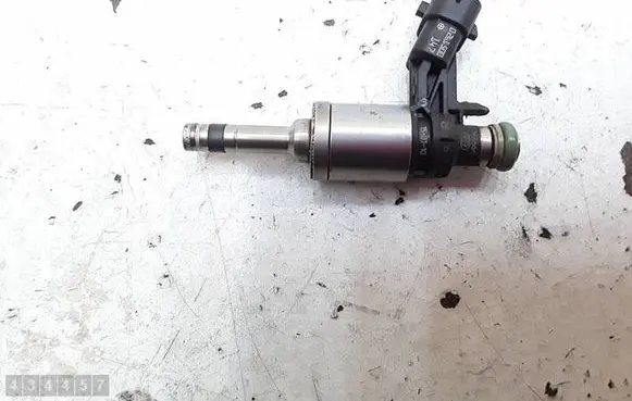 Ford Focus Fuel injector BB5E9F593BA 0261500147