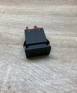Volkswagen Golf IV ESP (stability program) switch 