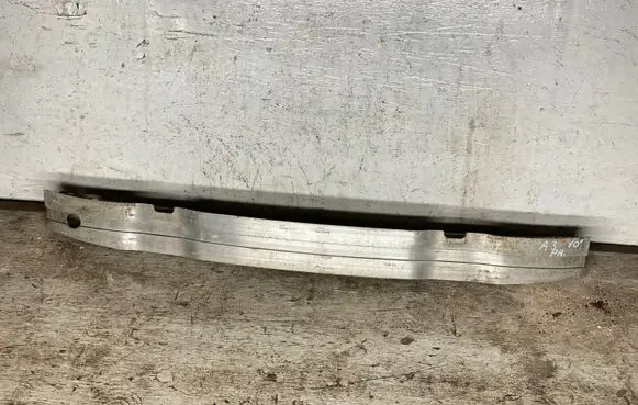 Audi A3 S3 A3 Sportback 8P Front bumper cross member