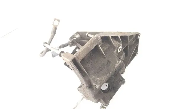 BMW 7 E38 Engine mounting bracket 1433564