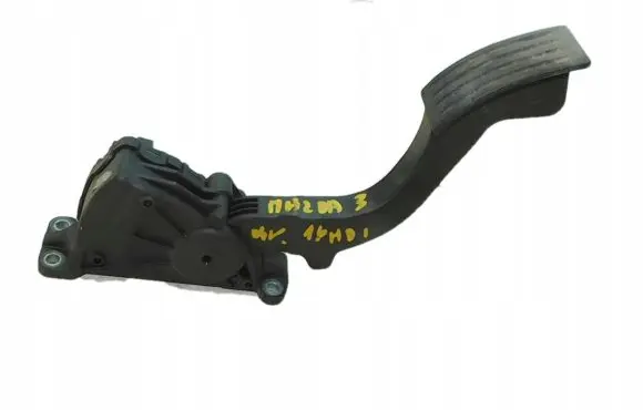 Mazda 3 I Accelerator throttle pedal