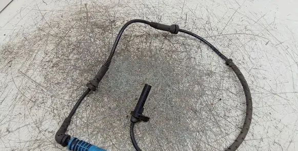 BMW 6 E63 E64 ABS rear brake sensor 0265007472
