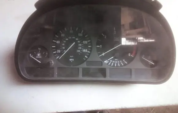 BMW 5 E39 Speedometer (instrument cluster) 11000873562118375677 110009735039