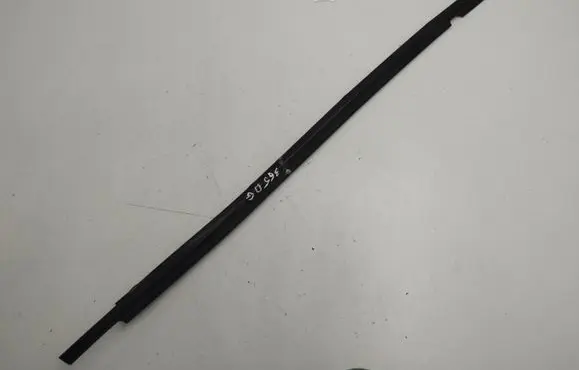 Toyota Corolla E120 E130 Rear door glass trim molding