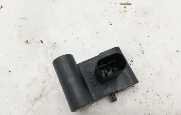 BMW 1 E81 E87 Airbag deployment crash/impact sensor 6911003 6577171107 0285003900
