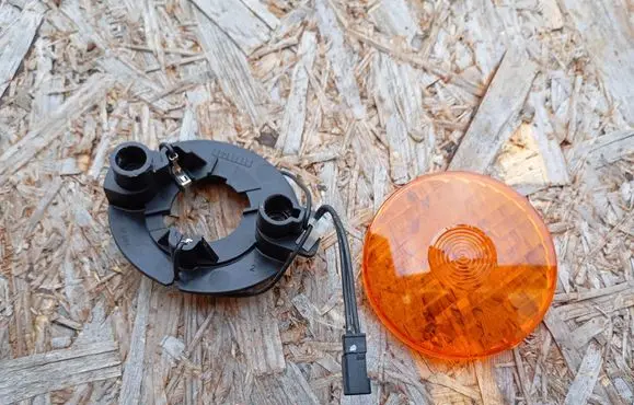 Headlight part