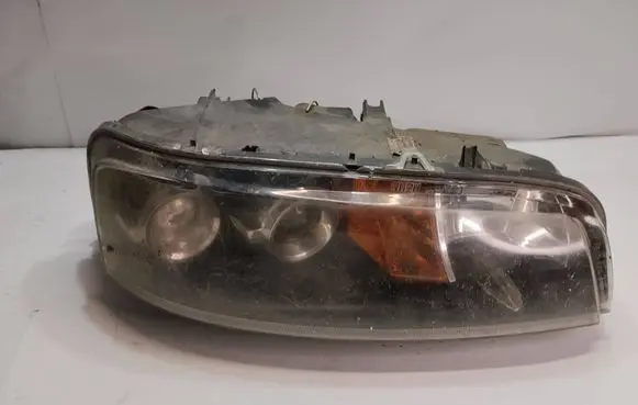 Fiat Punto (188) Headlight/headlamp 004683739 0K877523