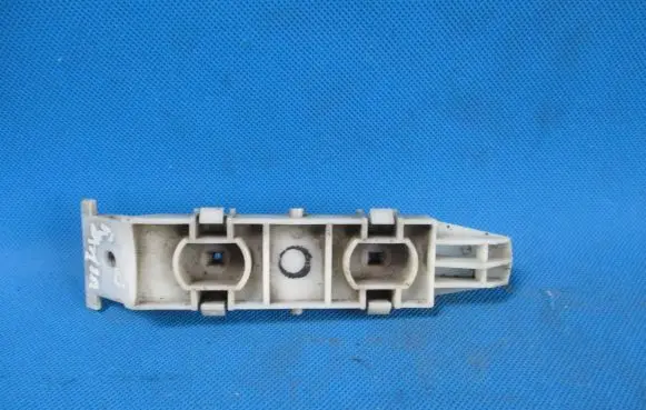 Suzuki Grand Vitara II Sill supporting ledge 