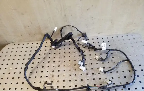 KIA Sportage Tailgate/trunk wiring harness 916803U010