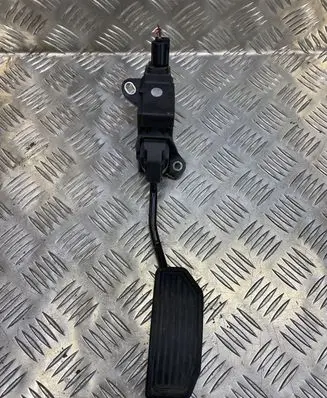 Toyota Verso Accelerator throttle pedal 7811002071 10145A