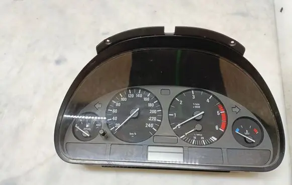 BMW 5 E39 Speedometer (instrument cluster) 62118381198 110008735054