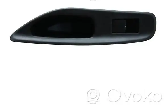 Toyota Yaris Cross Electric window control switch 356134D1D